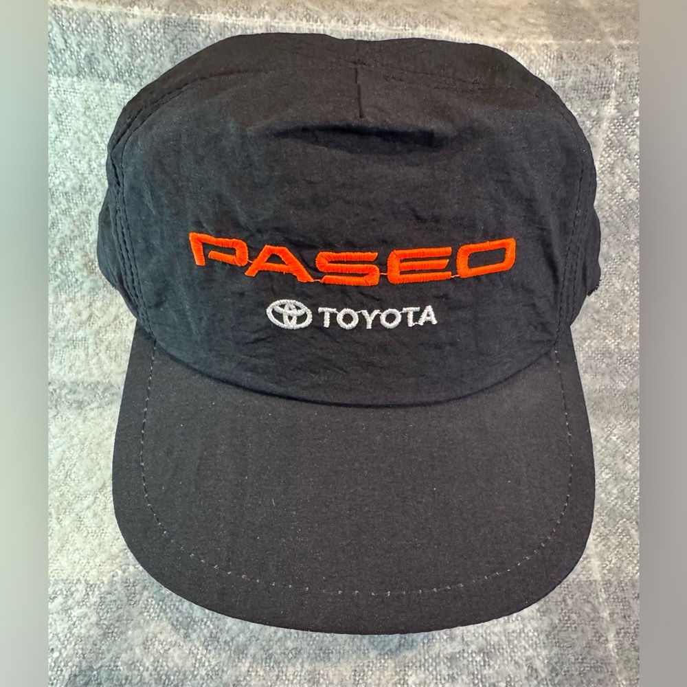 Vintage Toyota Paseo Mens Black SnapBack Cap O/S NWOT